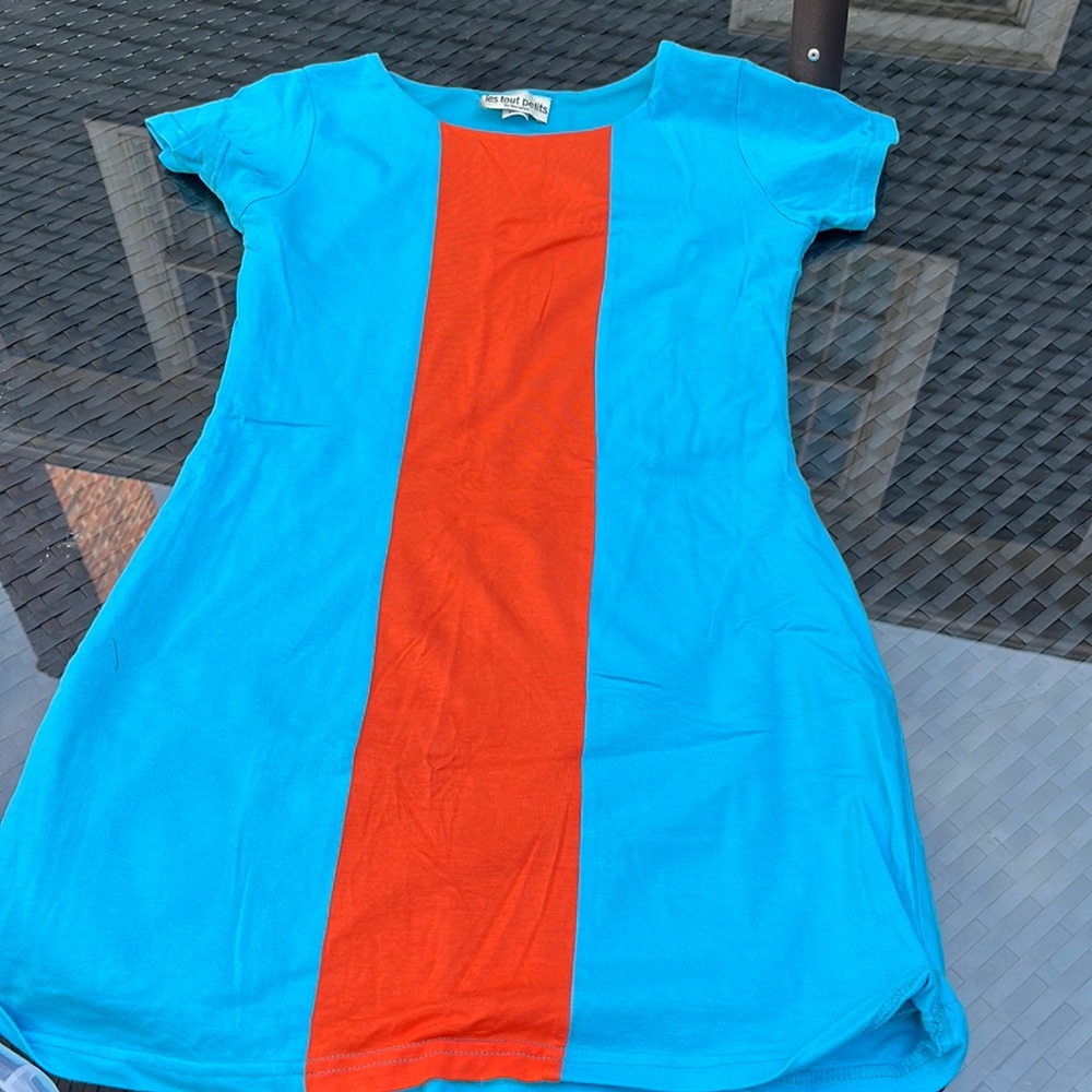 Les tout petits blue and orange designer lined dress in a size 16.